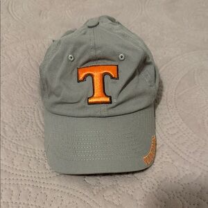 Tennessee Volunteers Gray Cap with Orange Logo